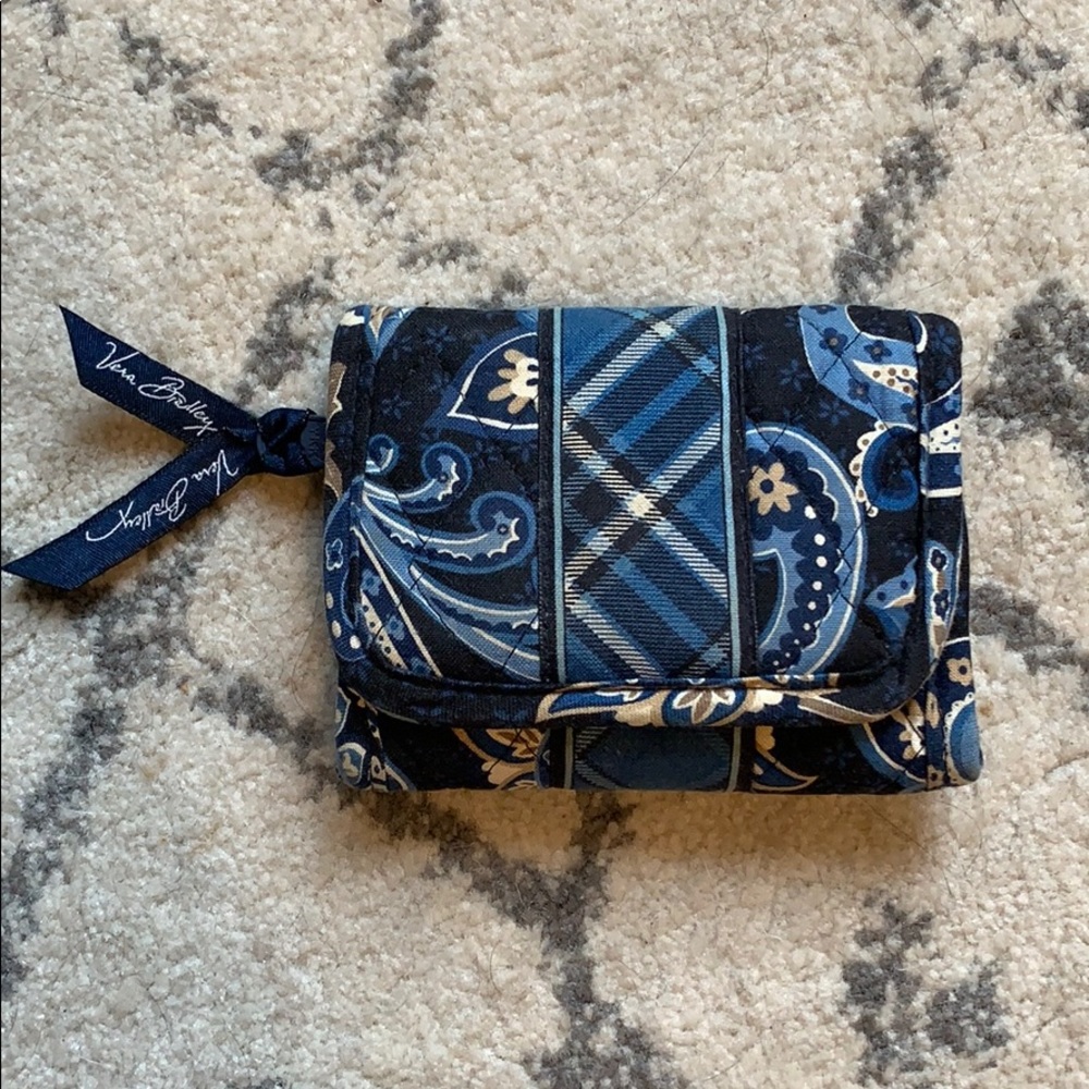 Vera Bradley Windsor Navy Trifold Wallet